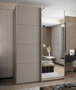 Kleiderschrank / Schiebetürenschrank | Farbe: Kaschmir | 2 Schiebetüren | Soft-Close | 2 Kleiderstangen | 245,5 x 180 x 64 cm | Spiegel | 11 Fächer