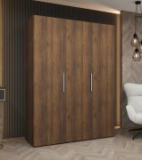 Drehtürenschrank mit 1,5 Meter breite | Farbe: Walnuss | drei Türen | Soft-Close-Funktion | zwei Fächer | Griffe: Silber | zwei Kleiderstangen | Kleiderschrank