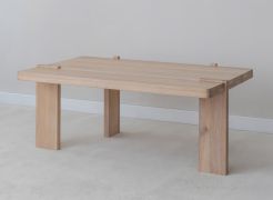 Couchtisch | Farbe: Eiche gebleicht | Massivholz | Eichenholz geölt | Travertin Stein | 102 x 60 x 41,5 cm | stabile Beine | Minimalistisch
