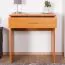 Schreibtisch Banjaran 38, Farbe: Erle - Abmessungen: 76 x 70 x 50 cm (H x B x T)