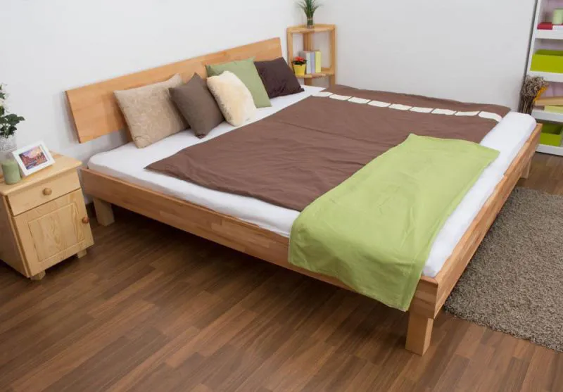 Bett Kernbuche 200 x 200 cm geölt Abbildung