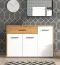 Sideboard / Kommode mit drei Türen Brus 04, Farbe: Eiche Artisan / Weiß, eine Schublade, vier Fächer, ABS-Kanten, Maße: 80,5 x 119 x 33 cm, für Wohnzimmer