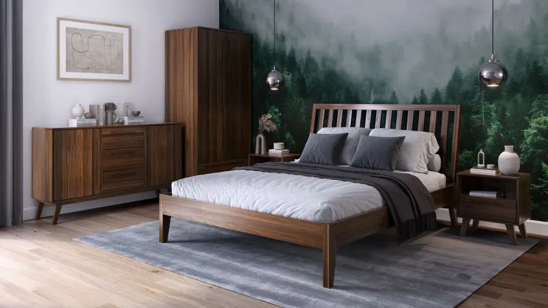 Schlafzimmer - Set L Engordany | 5-teilig | Farbe: Walnuss | Buche Vollholz massiv | lackiert | 2 Nachtkommode | 1 Doppelbett | 1 Kommode | 1 Kleiderschrank