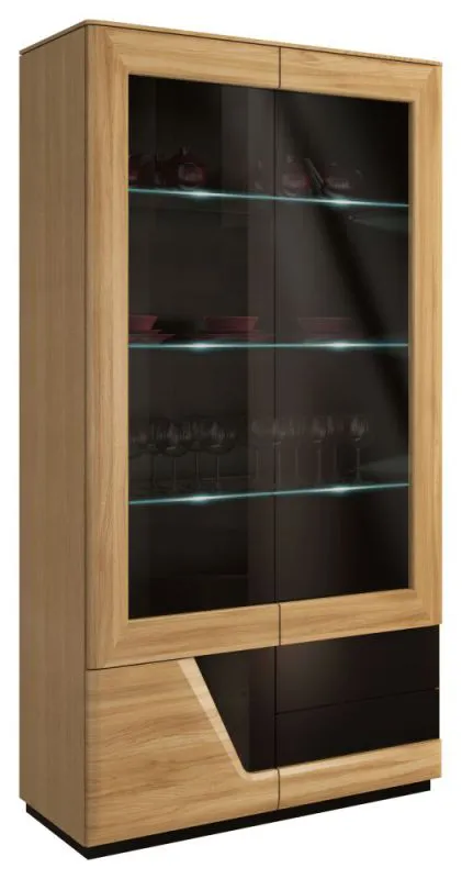 Vitrine "Belica" 26, Farbe: Eiche natur / Schwarz, teilmassiv - Abmessungen: 192 x 102 x 43 cm (H x B x T)