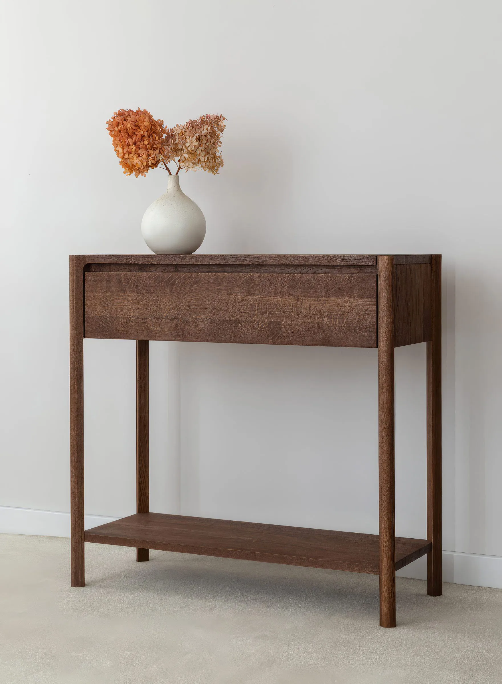 Konsolentisch | Sideboard | Farbe: Tabacco | Massivholz | Soft Close System | 1 Schublade | Eichenholz geölt | 1 Ablagefach | 83 x 33 x 80 cm