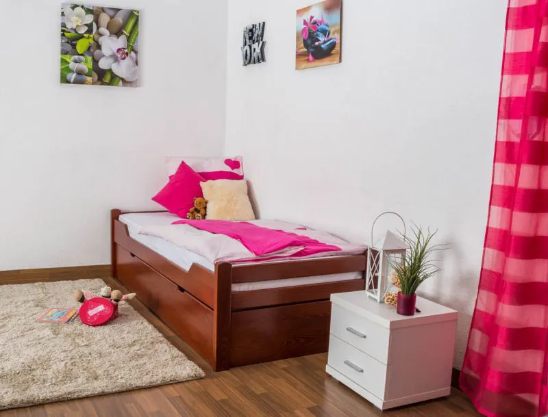 Bett mit Ausziehbett
