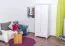 Schmaler Kleiderschrank | 2 Drehtüren | 1 Schublade | 4 Fächer | mit Kleiderstange | 80 cm breit | Massivholz | Farbe: Weiß Abbildung