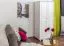 Schmaler Kleiderschrank | 2 Drehtüren | 1 Schublade | 4 Fächer | mit Kleiderstange | 80 cm breit | Massivholz | Farbe: Weiß Abbildung