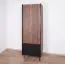 Schrank Mairenke 02, Farbe: Walnuss / Schwarz matt - Abmessungen: 191 x 59 x 55 cm (H x B x T)