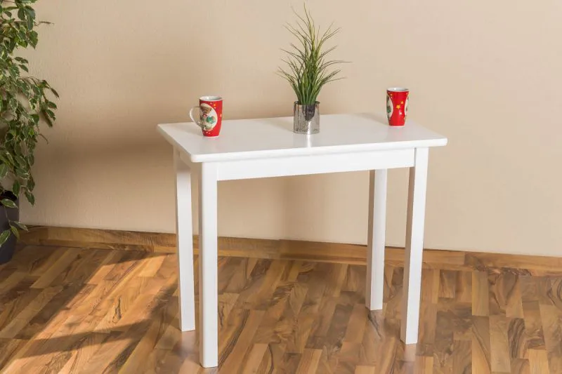 Kleiner weisser Tisch