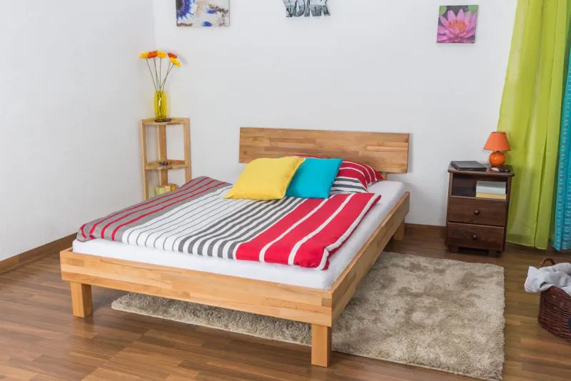 Holzbett 140 x 200 cm Kernbuche massiv geölt Abbildung