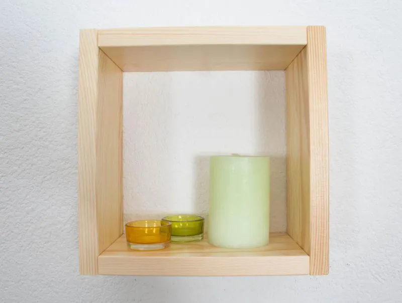 Hängeregal, Wandregal, Bücherregal - 25 cm breit, Kiefer Massivholz, Farbe: Natur Abbildung